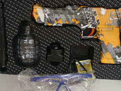 PISTOLA HIDROGEL "DESERT EAGLE" EN CAJA CON VENTANA - COD.: 498