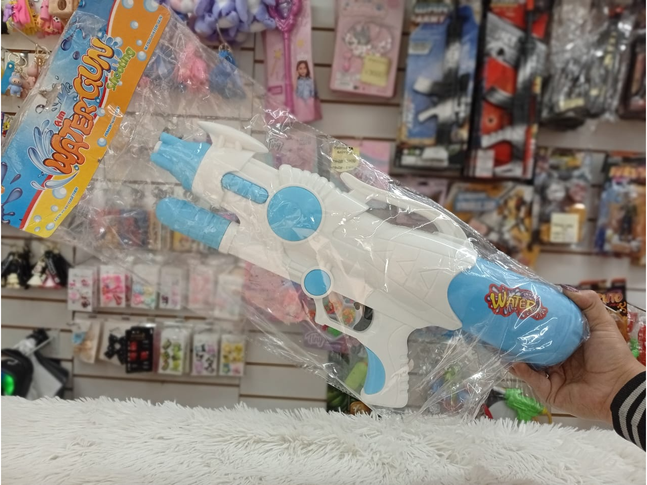 PISTOLA DE AGUA GRANDE CON CARGADOR EN BLISTER/BOLSA - COD.: 012