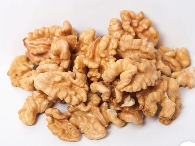 Nuez Blanca Mariposa x 1KG