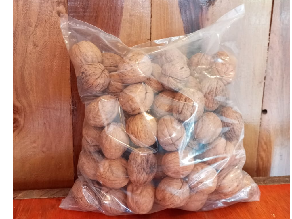 NUEZ C/cascara 1 kgs