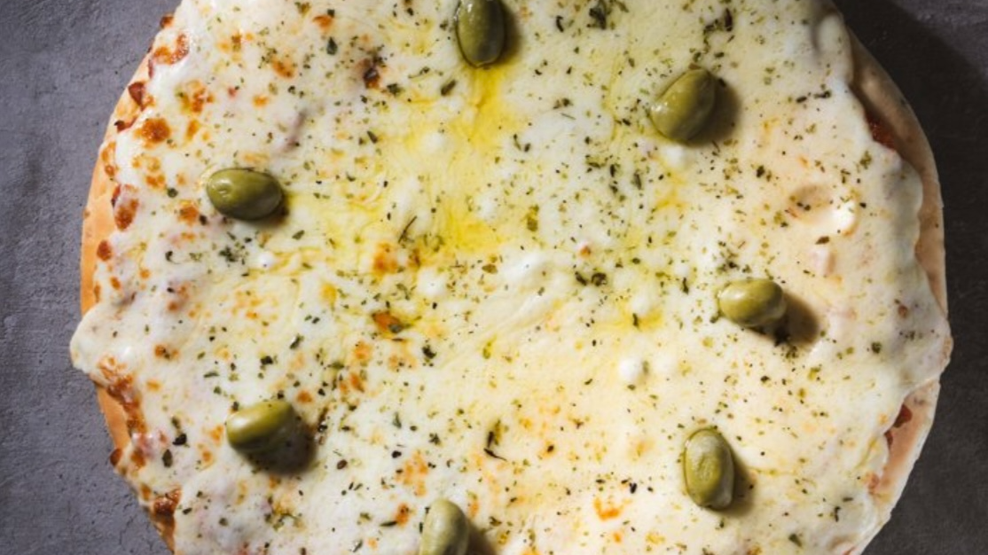 PIZZAS