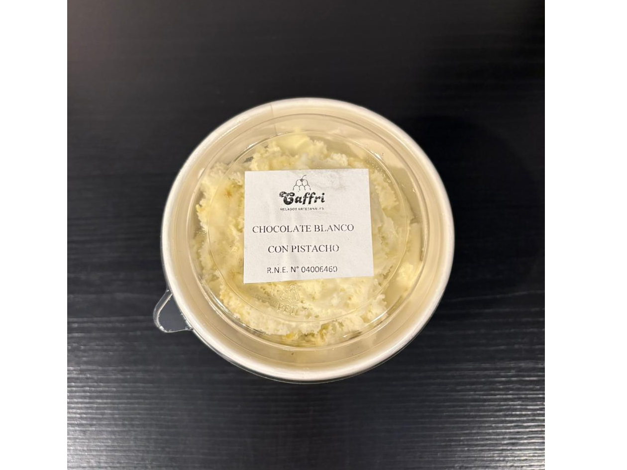 HELADO ARTESANAL CAFFRI CHOCOLATE BLANCO CON PISTACHO 250 GRS