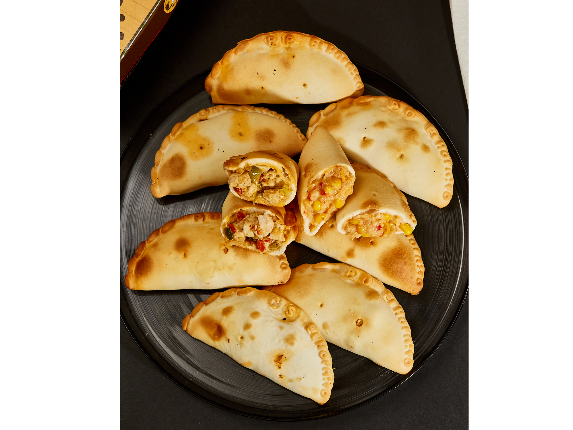 6 EMPANADAS + GASEOSA 500