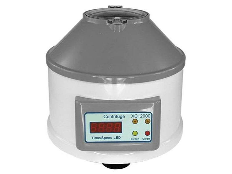 Centrífuga Clínica Digital para 6 Tubos de 15 ml. Modelo XC-2000. Marca: BIOKAN