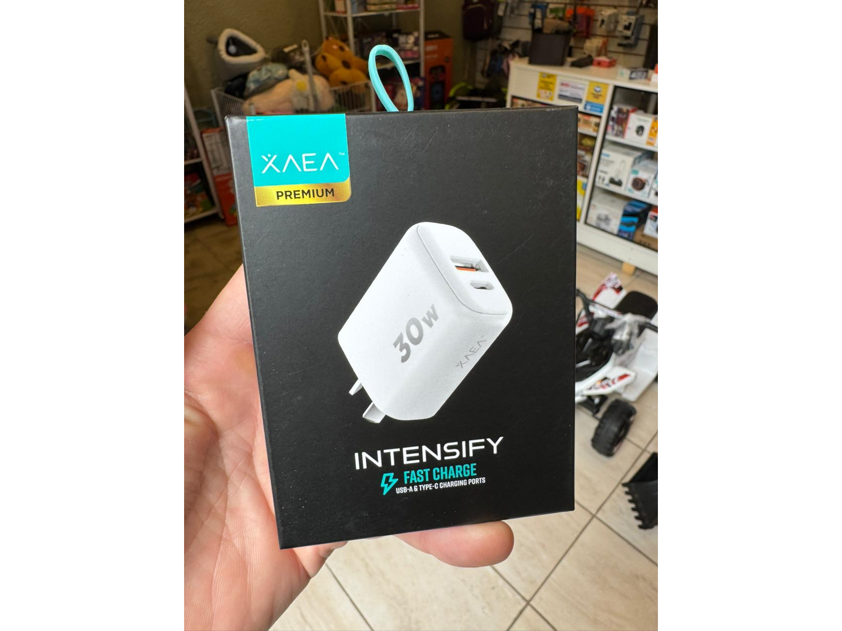 Cargador XAEA 30W Carga Rápida USB + USB-C Premium
