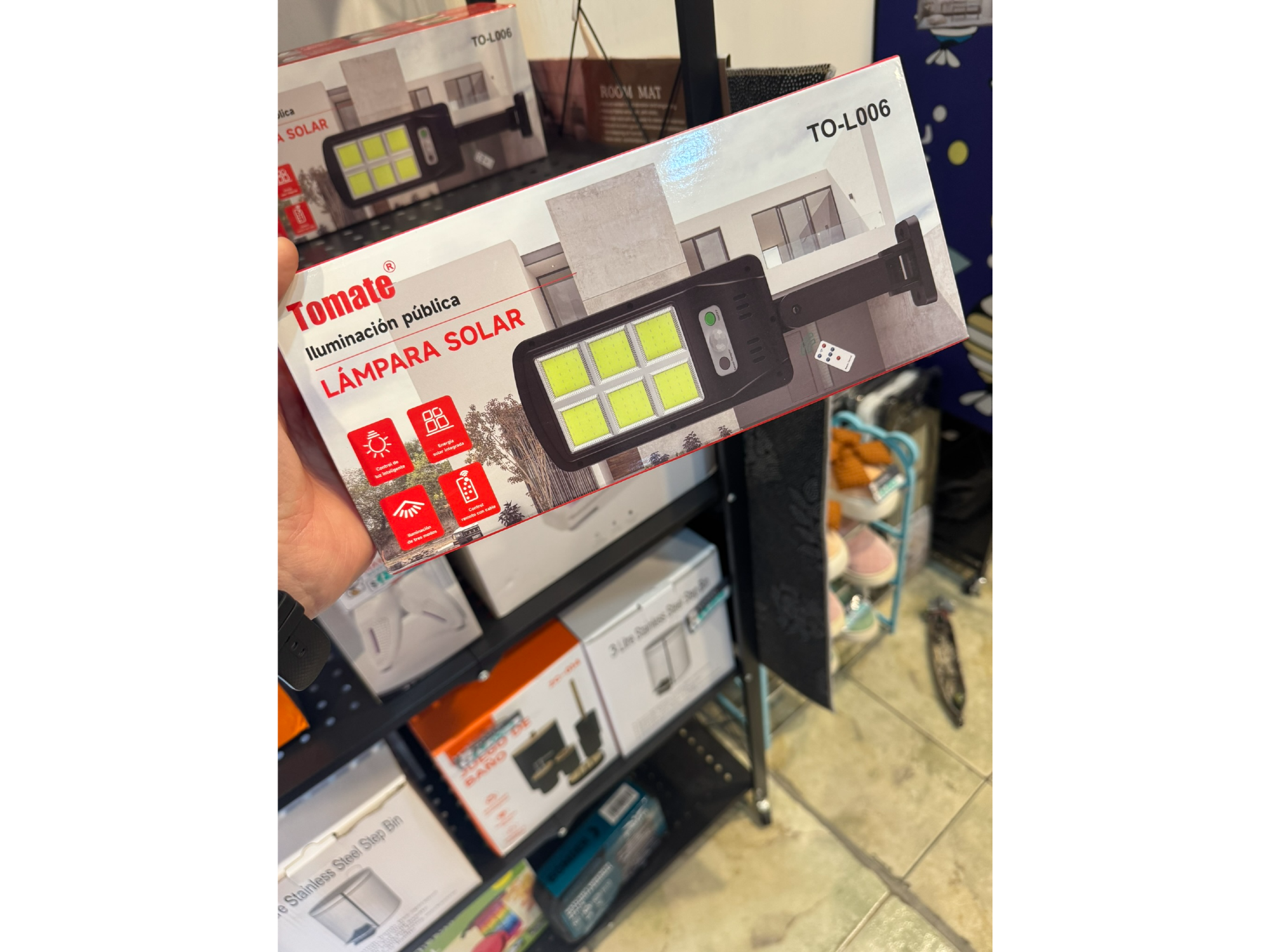 Lámpara Solar LED 6 COB con Sensor + Control