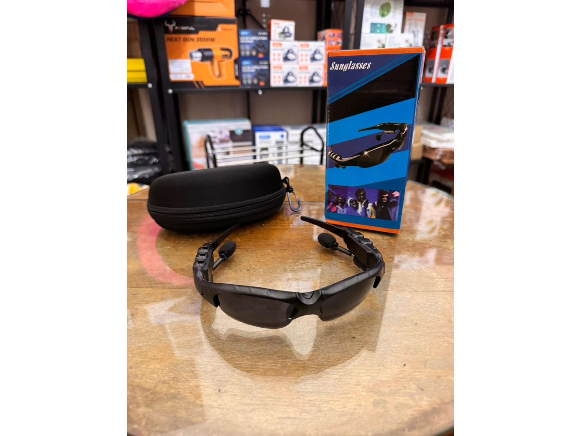 LENTES CON AURICULARES INTELIGENTES