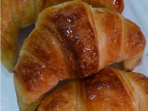 1/2 DOCENA MEDIALUNAS