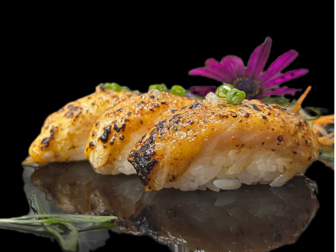 Niguiri de salmón thai