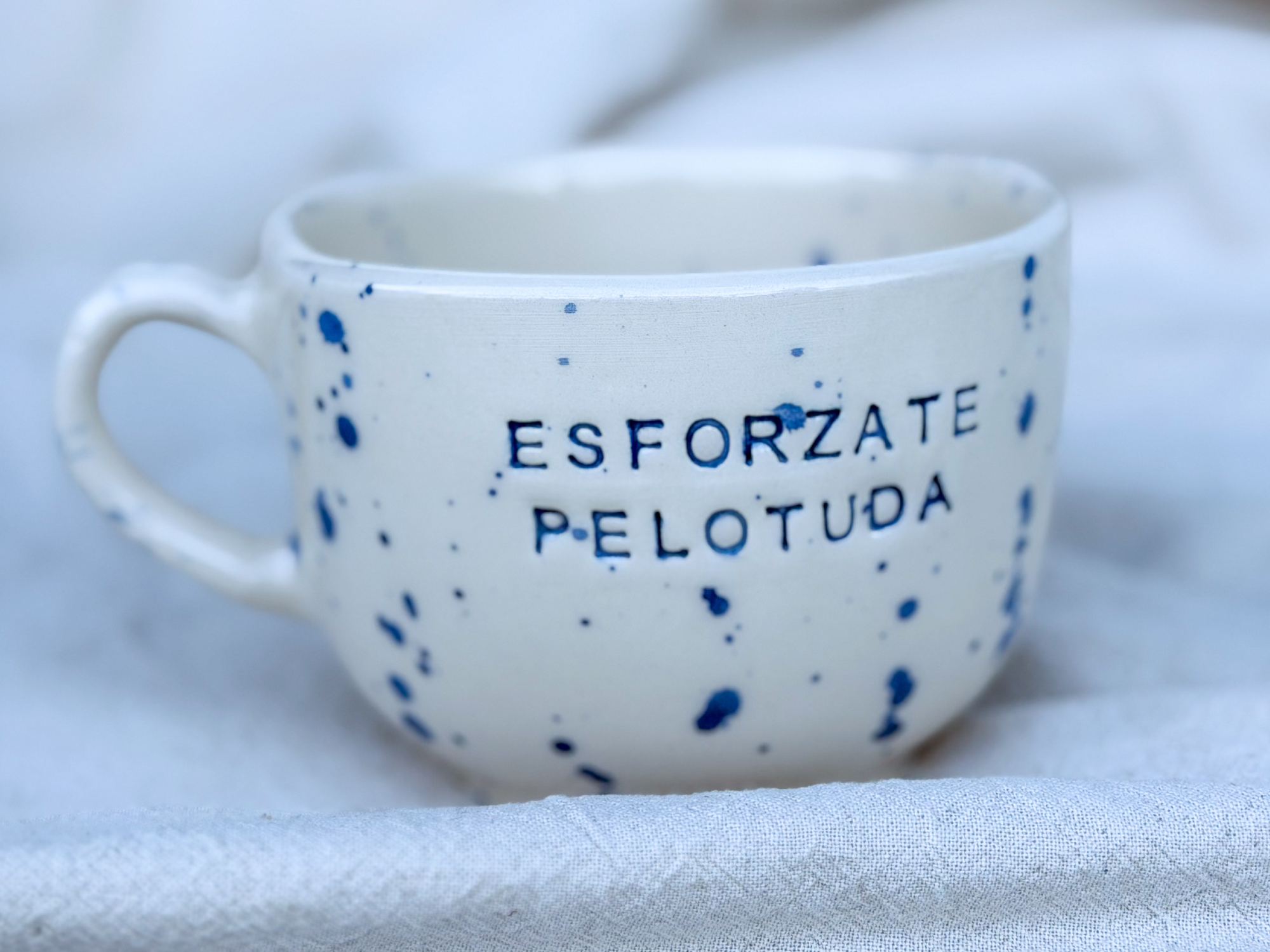 TAZÓN ESFORZATE PELOTUDA