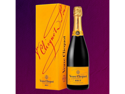 VEUVE CLIQUOT