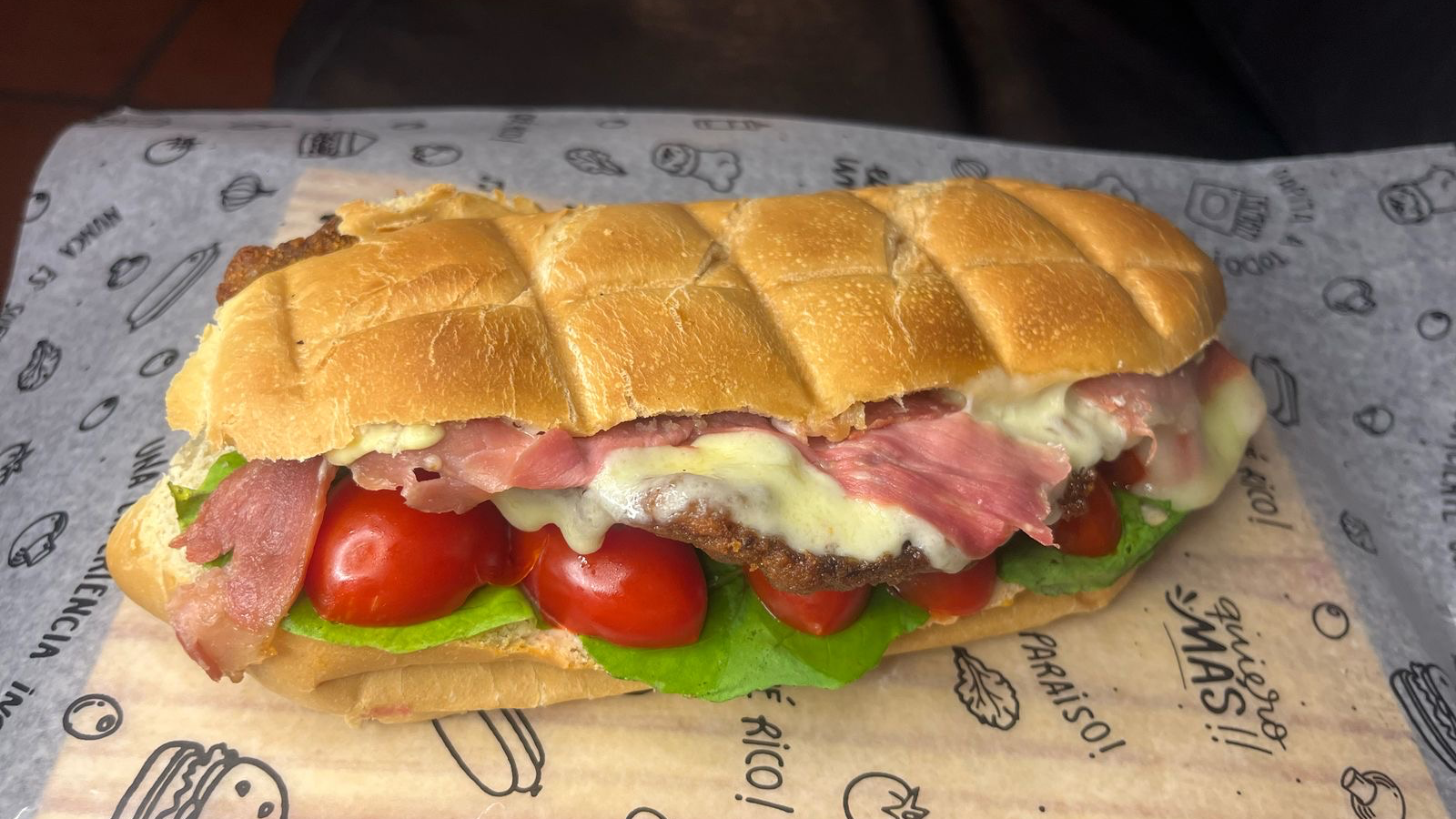 SÁNDWICH DE MILANESA