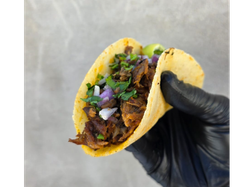 Promo 10 tacos + 2 Lata de cerveza de regalo