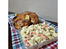 PROMO: Pollo + Ensalada Rusa + Saborizada a elección