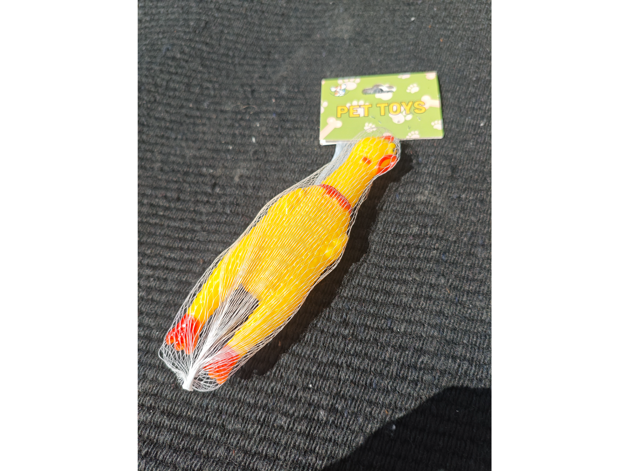 Juguete pollo chillón