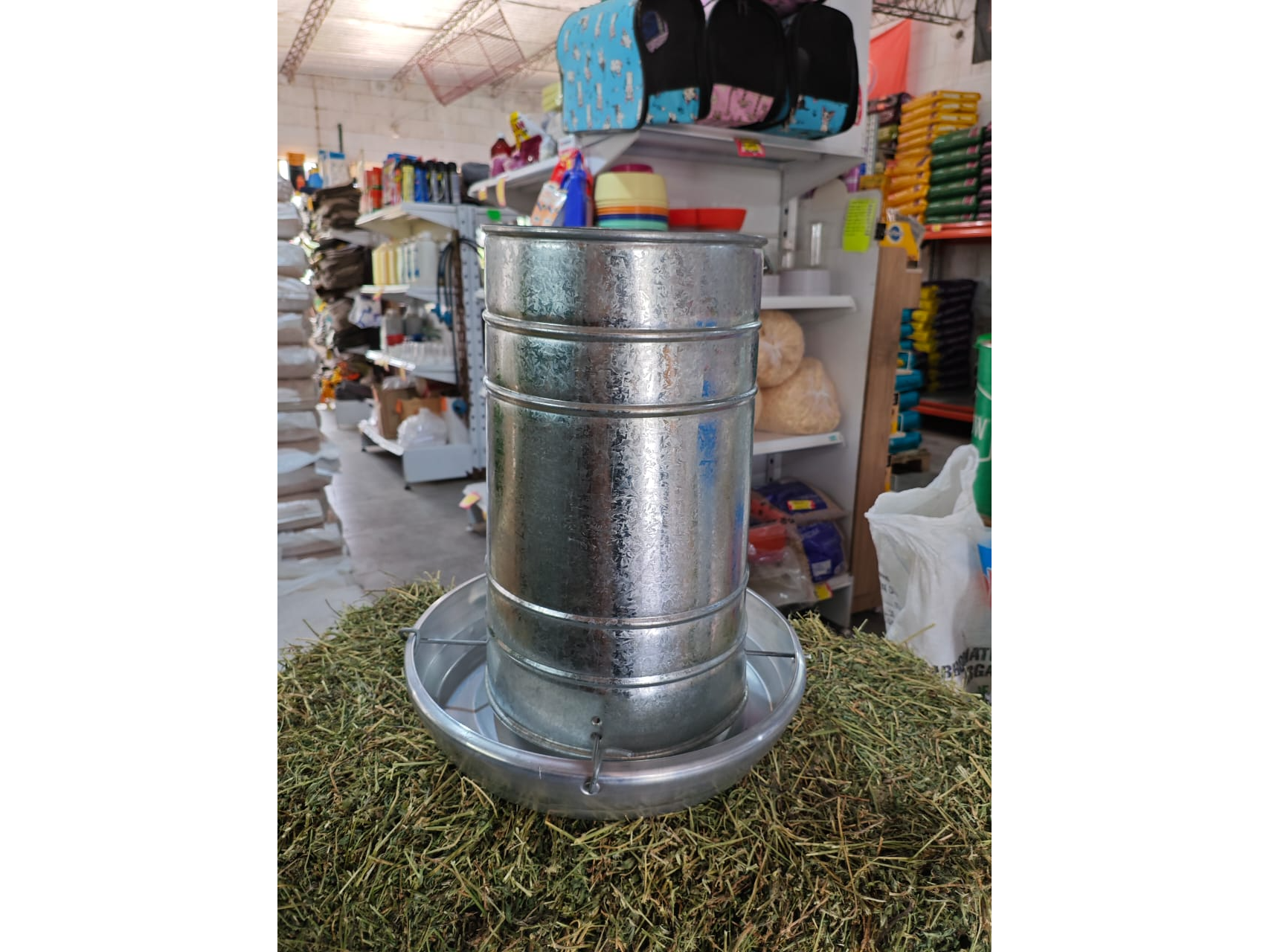 Comedero tolba galvanizado x 18 kgs