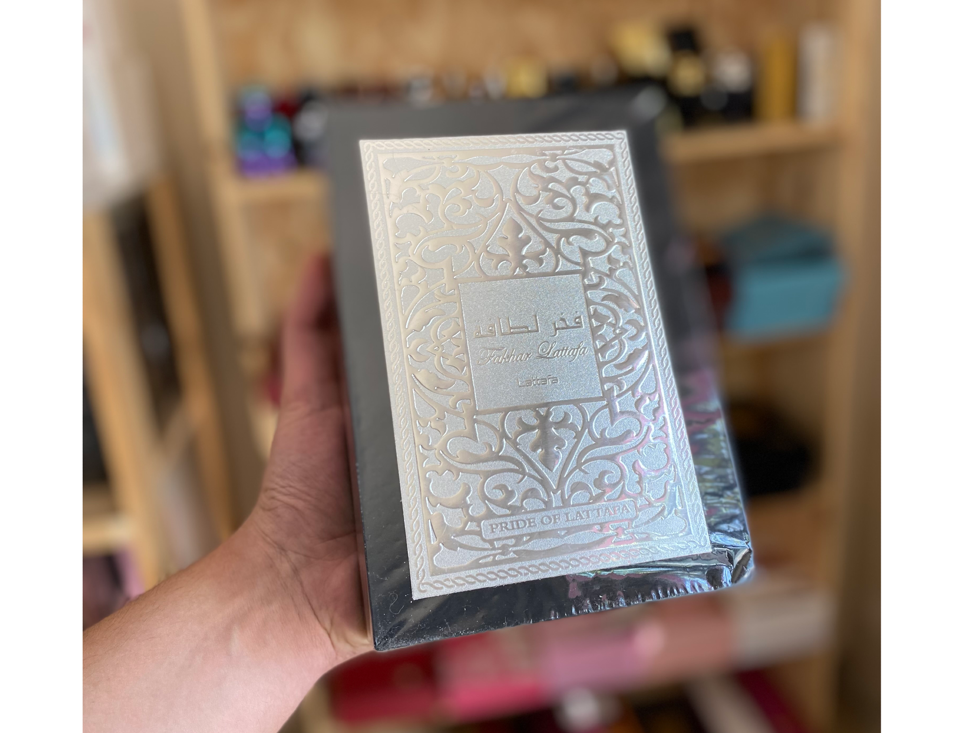 Fakhar Lataffa (Hombre)