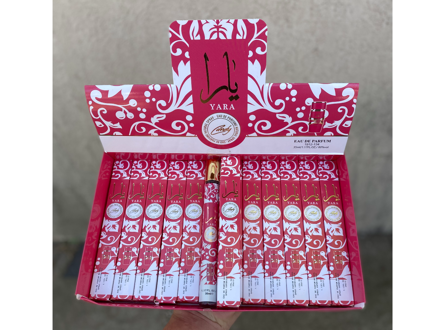 Yara Candy (Mujer) de Lurux Perfumes