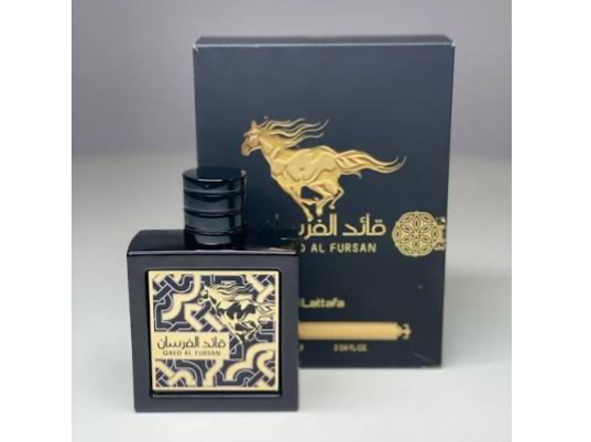 Qaed al Fursan Negro (Hombre)