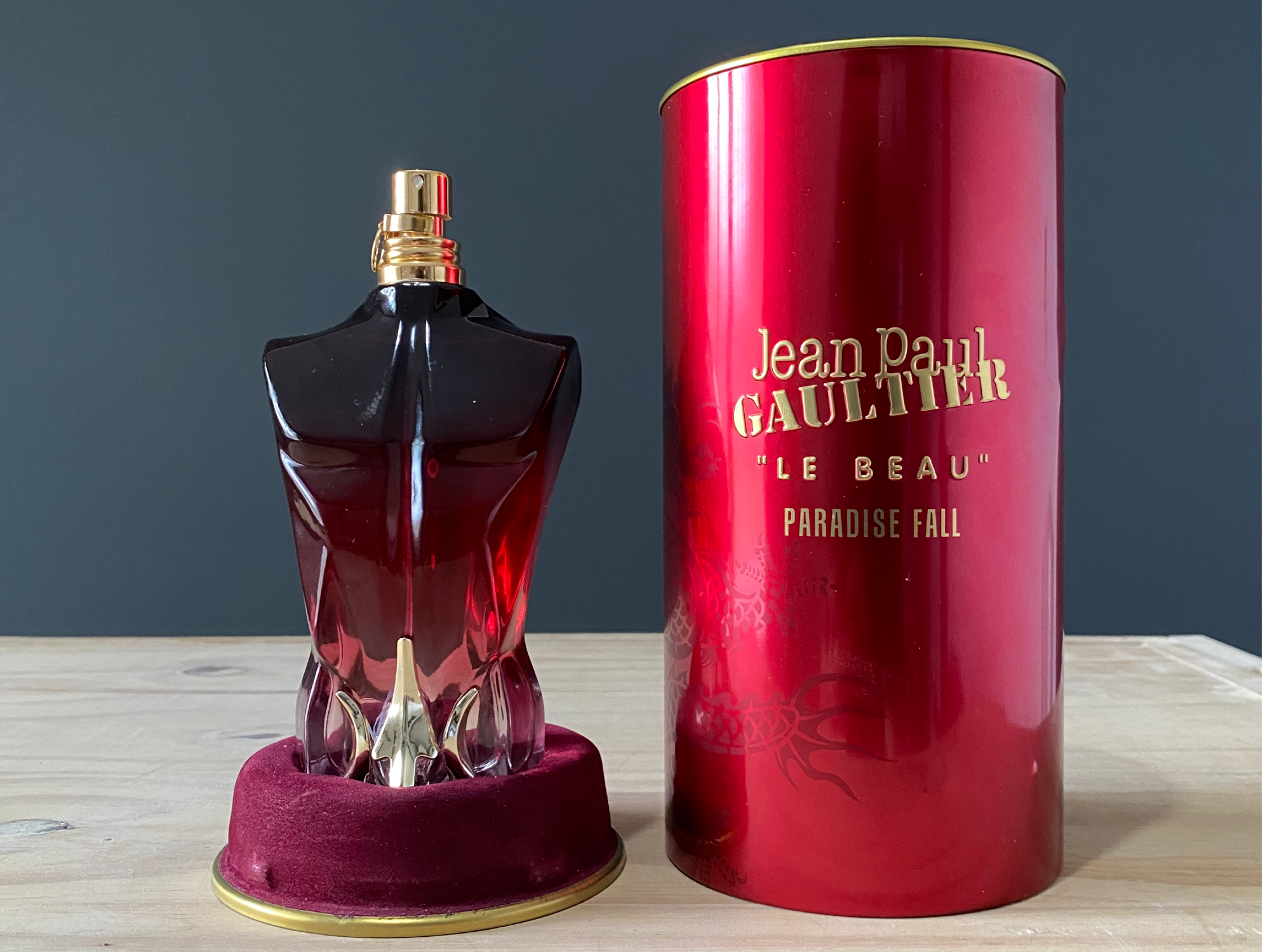Jean Paul Gaultier Le Male Essence Rojo 125ml