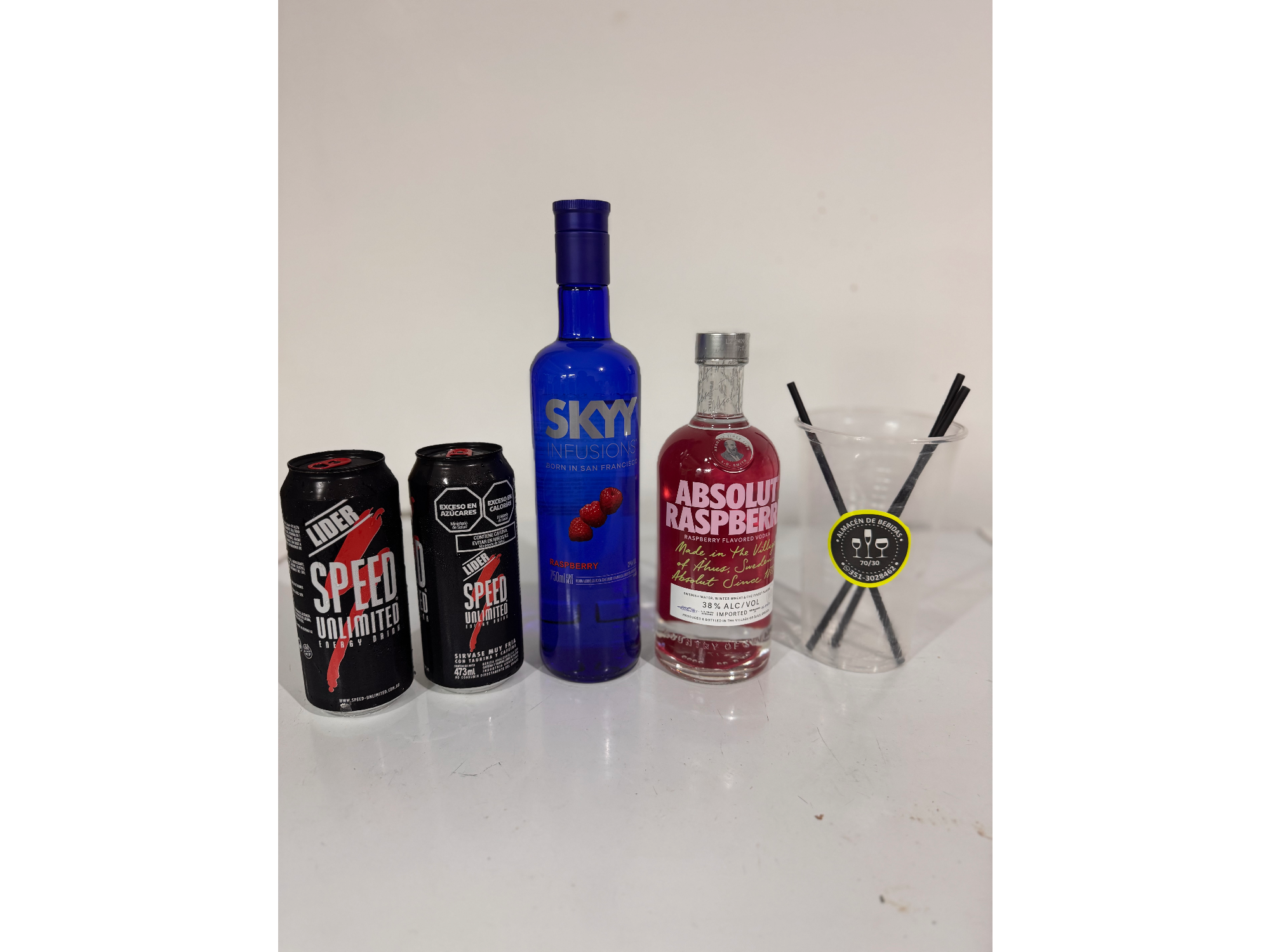 Promo Sky y absolut de Todo rico
