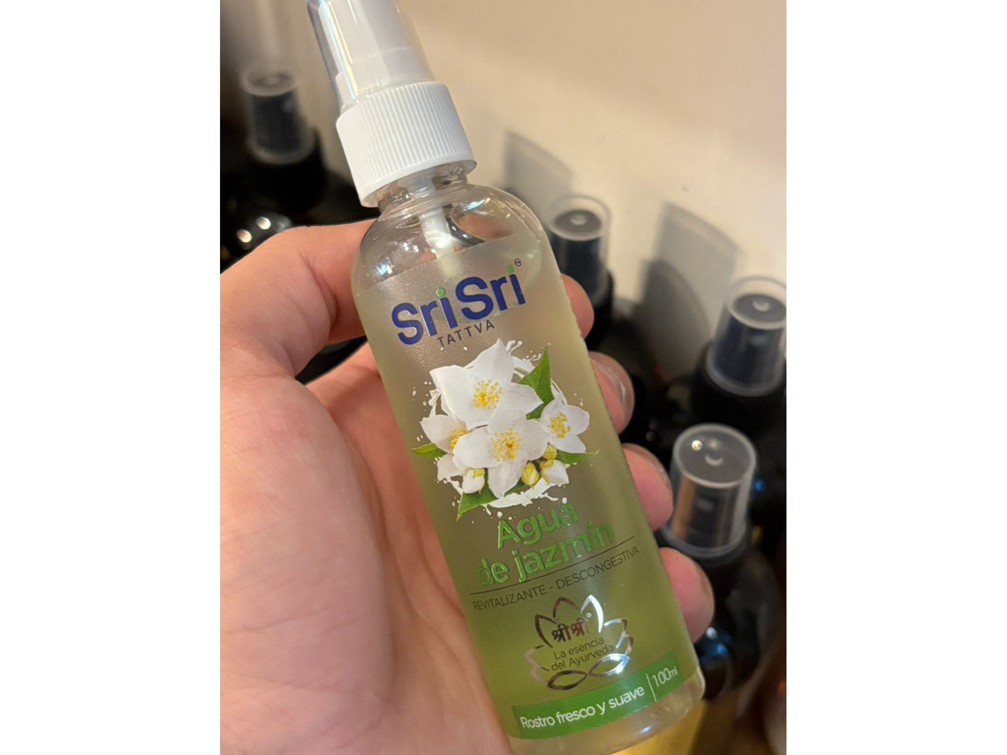 Agua de jazmin - Sri Sri