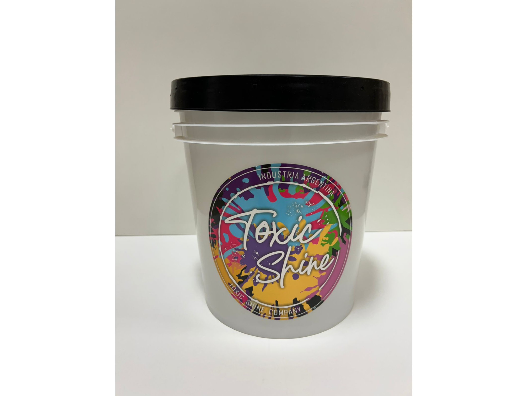 Balde con tapa Toxic Shine 10lts