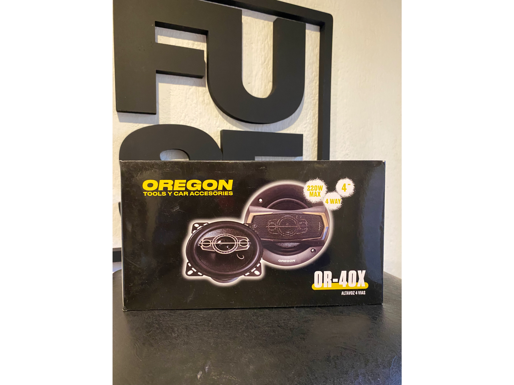 OREGON OR-40X PARLANTES 4 PULGADAS 4 VIAS 25W RMS