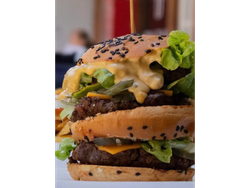 Big Boy Burger Con Papas Fritas