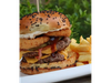 Rodeo Burger Con Papas Fritas