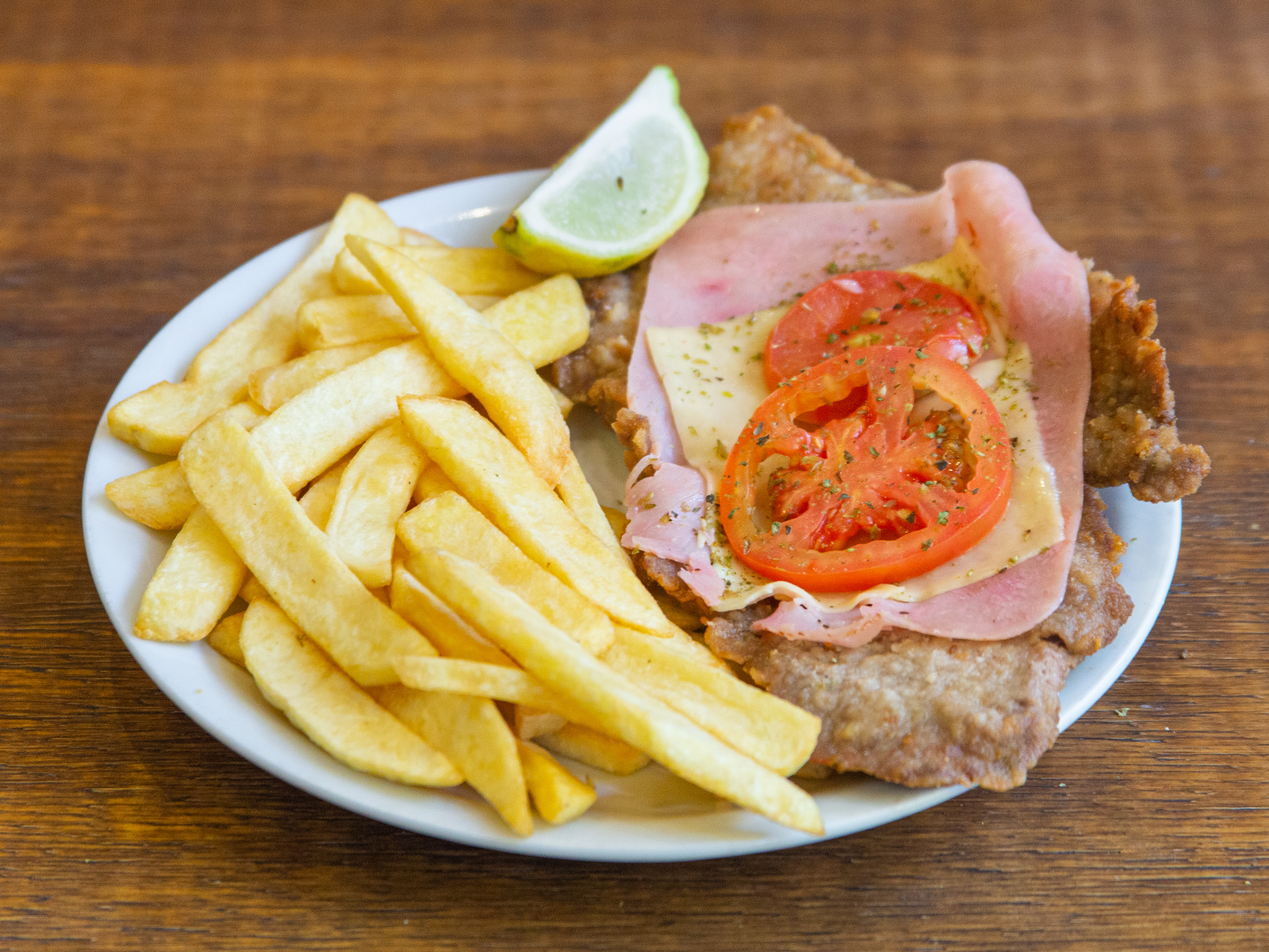 MILANESA A LA NAPOLITANA DE CARNE + GUARNICIÓN