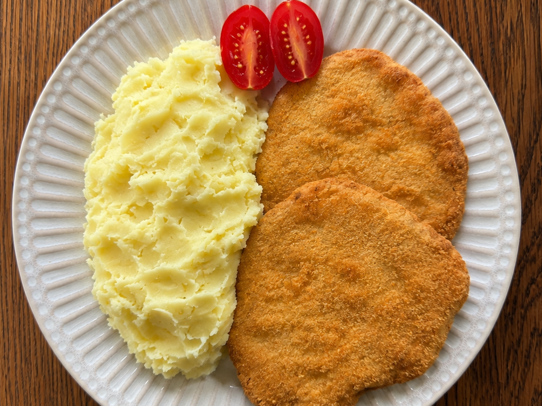 SUPREMA DE POLLO con guarnición