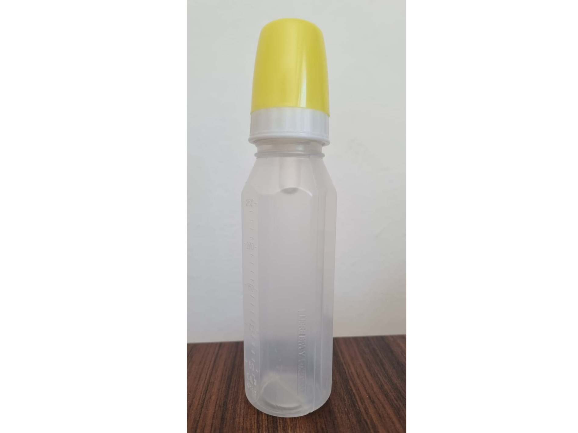 MAMADERA HEXAGONAL BEBYS TRANSPARENTE X 250CC