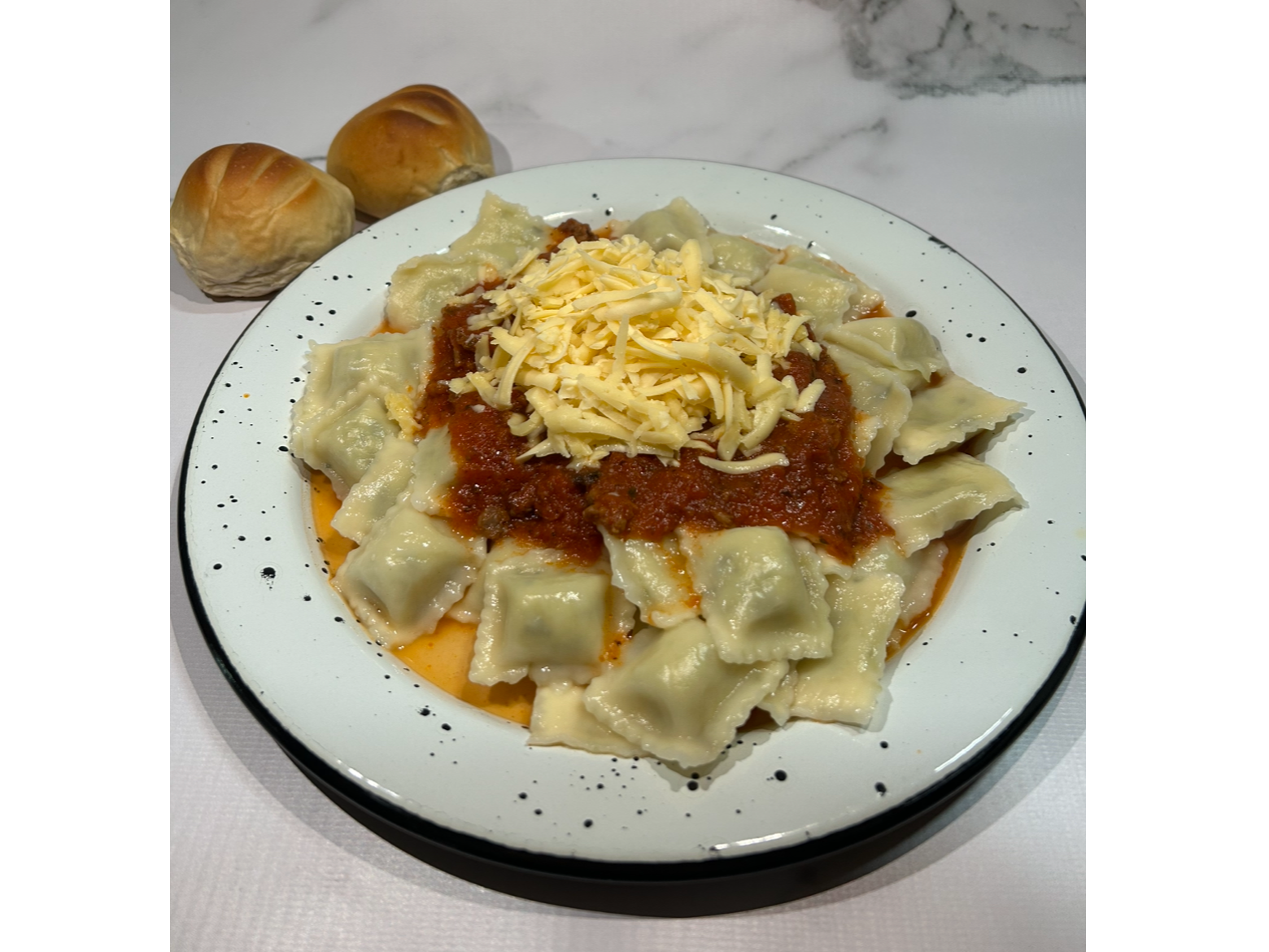 Exquisitos ravioles caseros de ricotta y espinaca