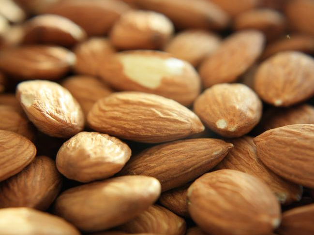 Almendras Enteras Medianas