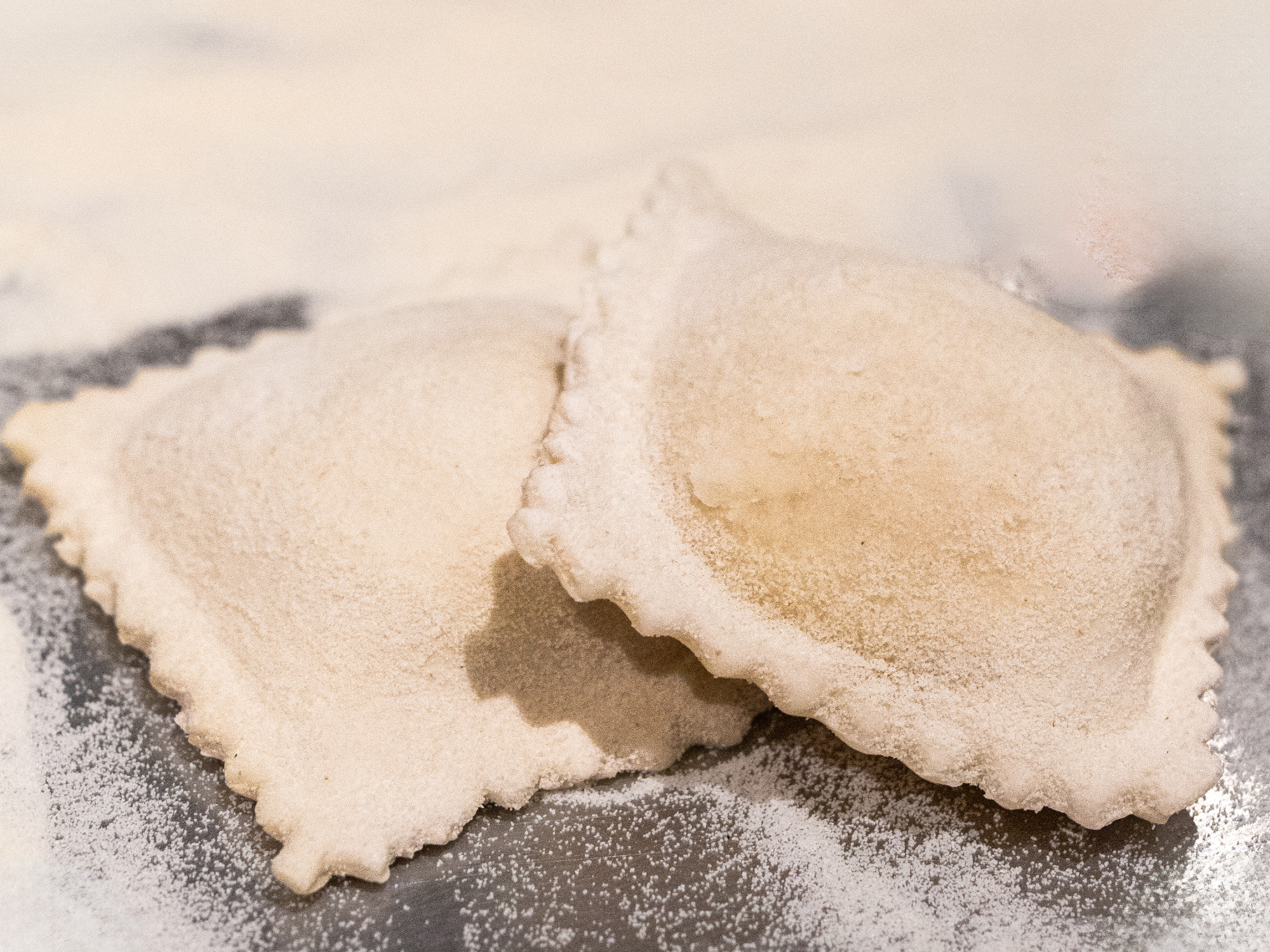 Raviolones de Jamon y Muzzarella