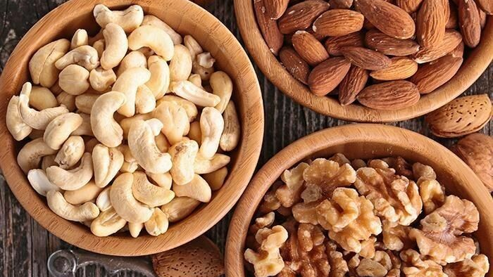 FRUTOS SECOS Y PASTA DE MANÍ