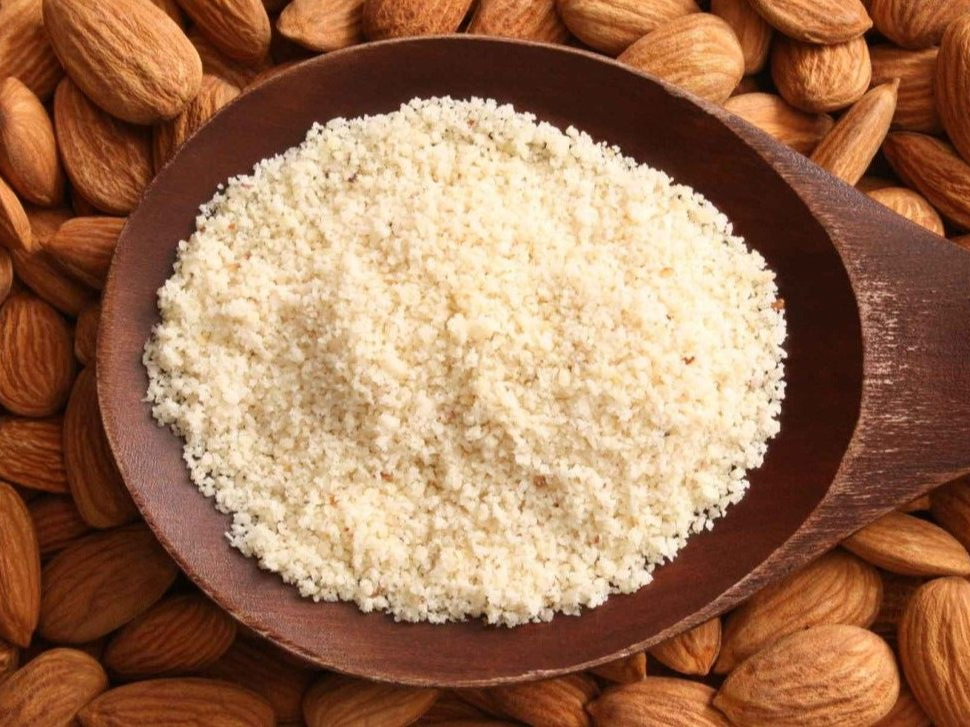 Harina de almendras con piel