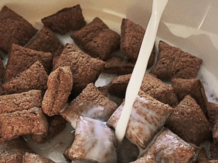 Almohaditas rellenas de "Chocolate Blanco" LASFOR x 250g