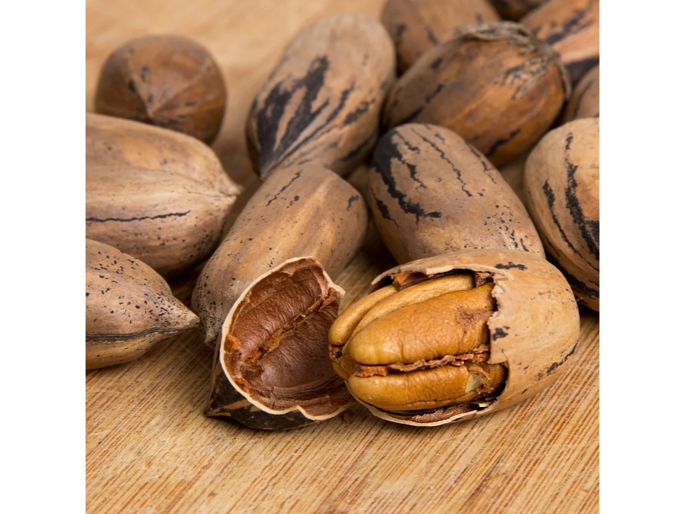 Nueces con cáscara 500 grs