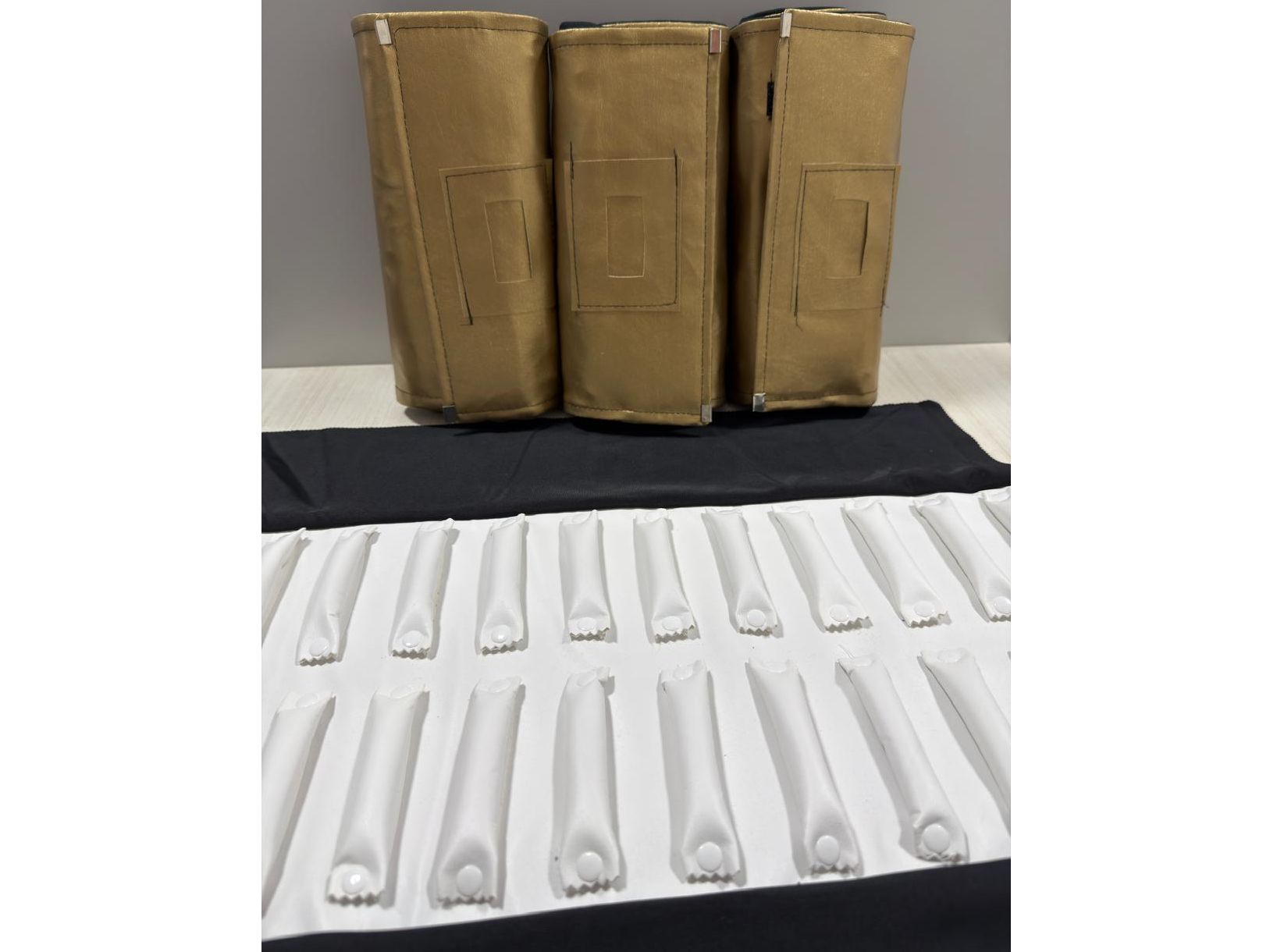 PAÑO PARA ANILLOS CON ALMOHADILLAS