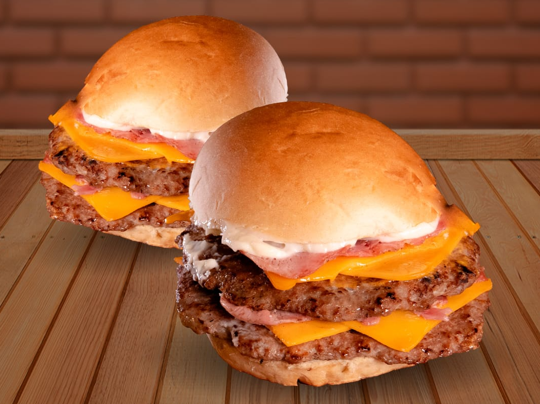 Promo 2 Burgers Doble Cheese & Bacon + Papas Fritas