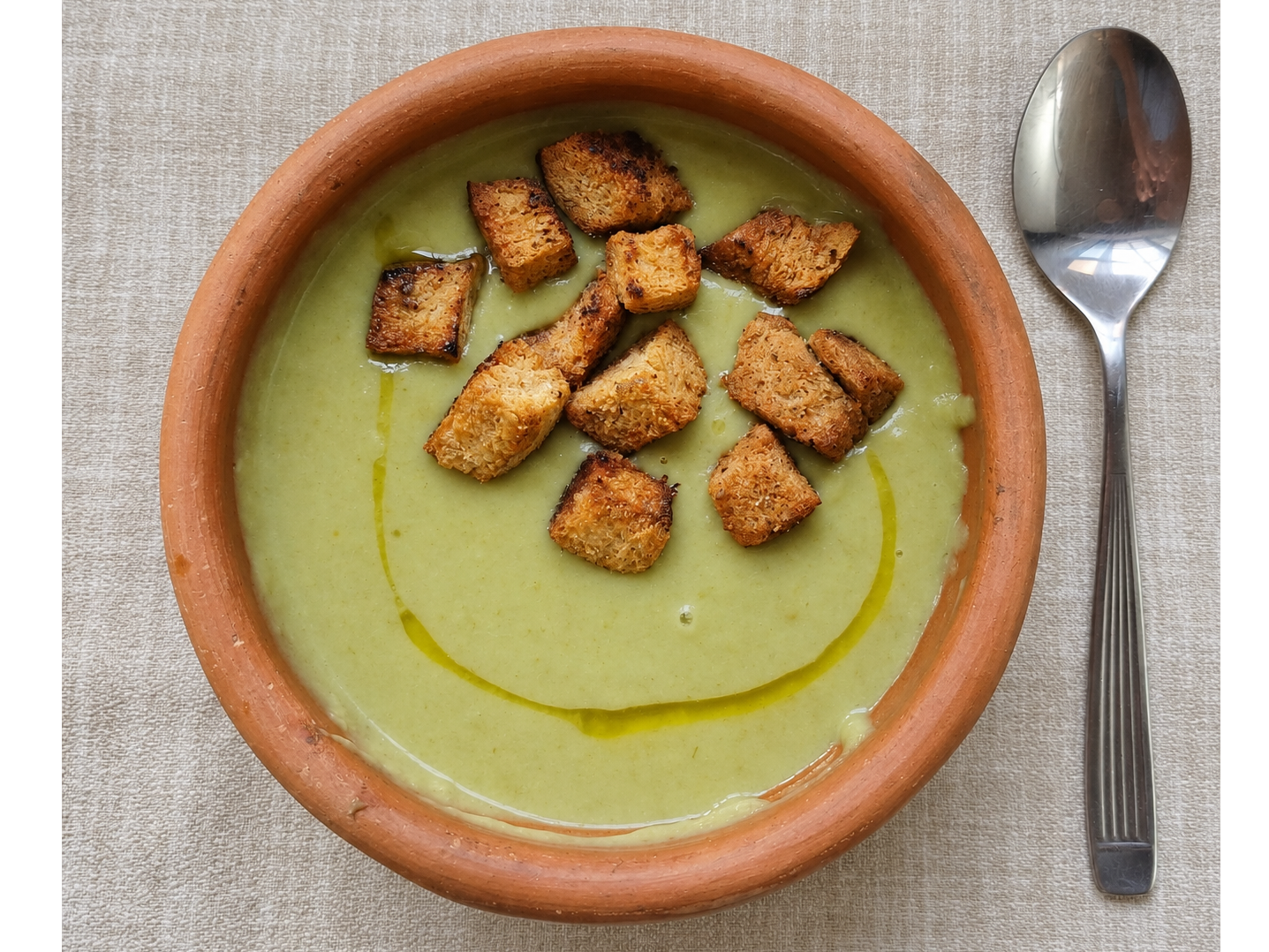 SOPA DE PAPA Y PUERRO (VICHYSSOISE)