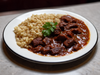 GOULASH CON ARROZ DE COLIFLOR