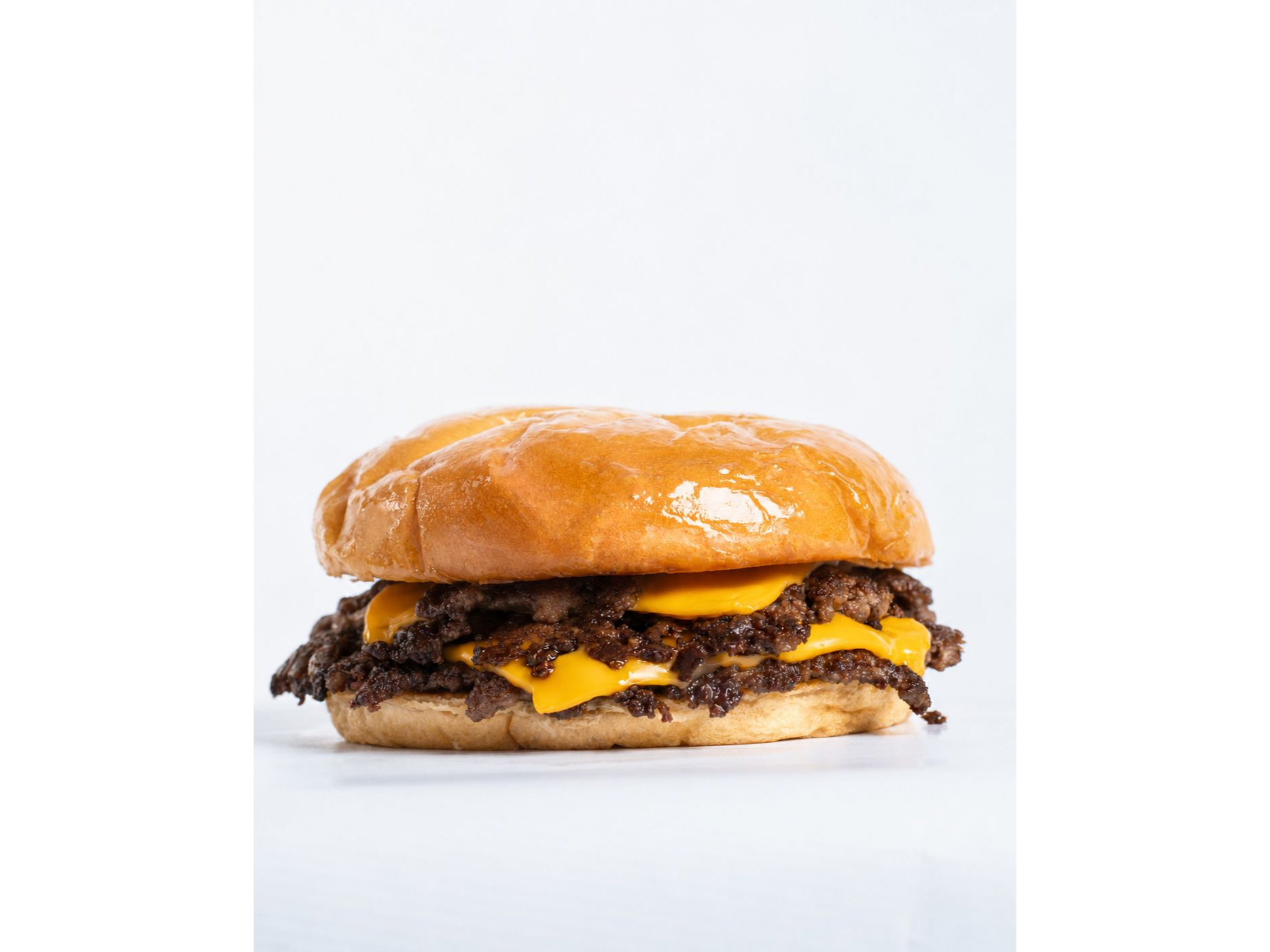CHEESEBURGUER DOBLE CON PAPAS!
