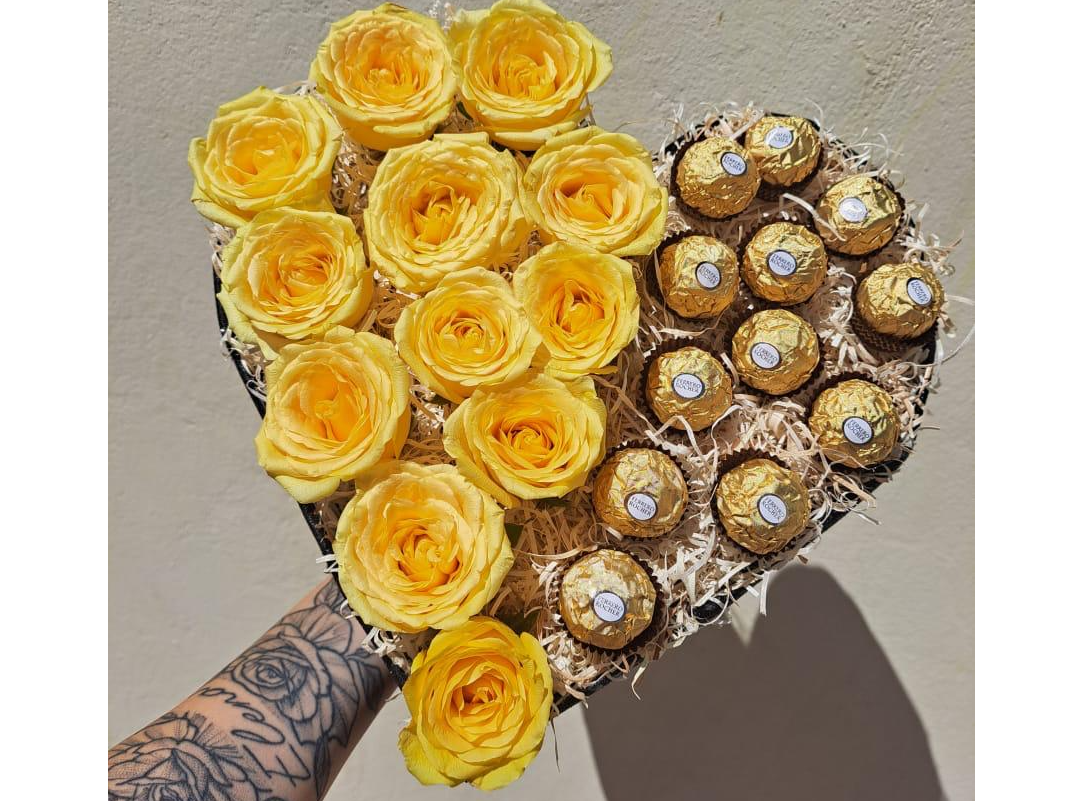 Box corazón XL 💛
