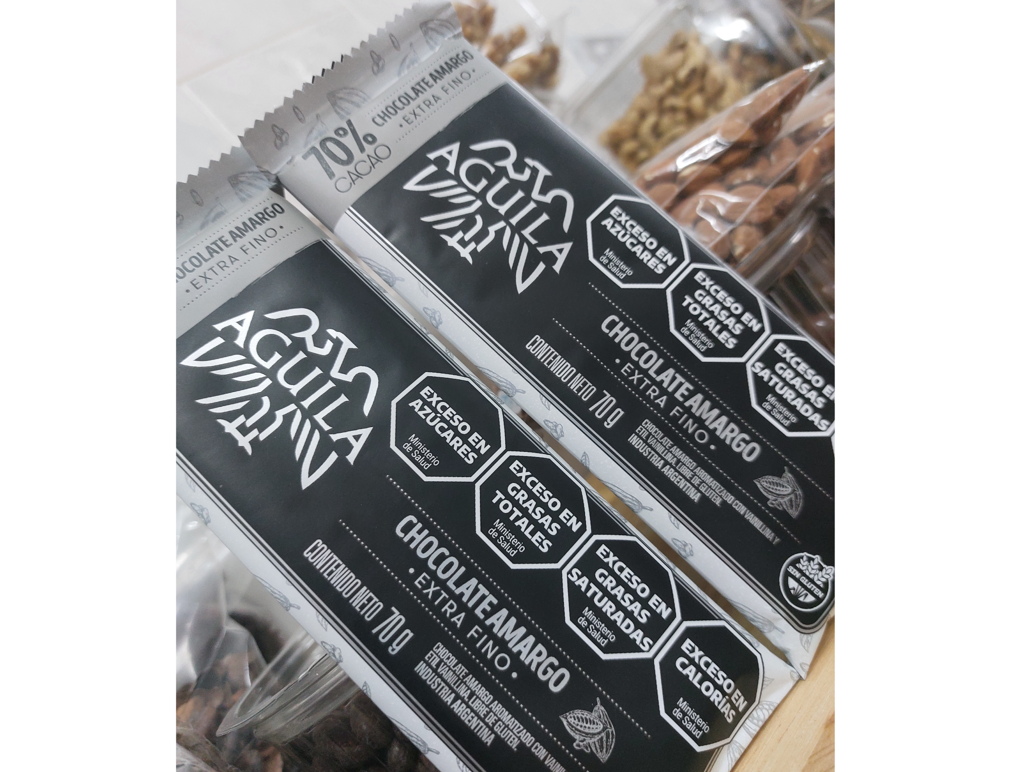 Chocolate amargo (70 % cacao)  70 g