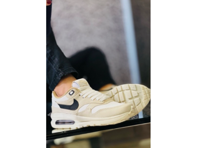 AIR MAX BEIGE/PRETO