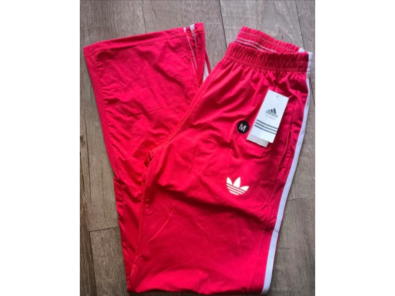ADIDAS ROJO