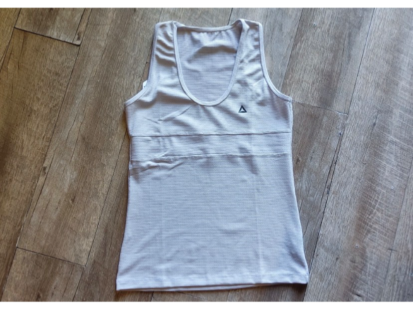 MUSCULOSA GRIS